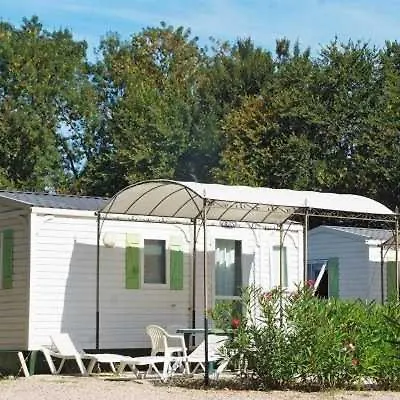 3 Etoiles - Piscine - Eeebca *